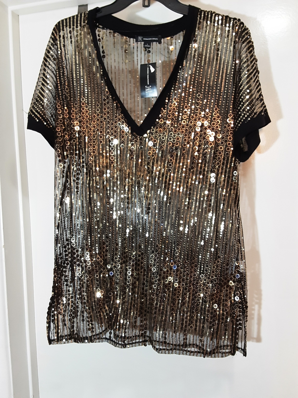INC International Concepts Black & Gold Sheer Sequin V-Neck Short Sleeve Top